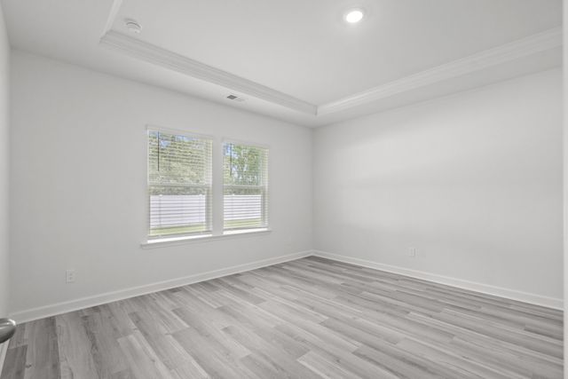 35 Hunting Pl, Georgetown, SC 29440
