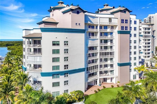 13665 Vanderbilt DR # 301, Naples, FL 34110