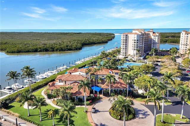 13665 Vanderbilt DR # 301, Naples, FL 34110