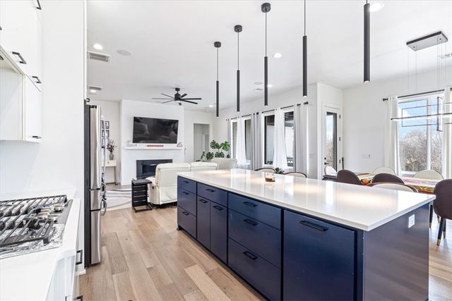 1603 NW Santorini Lane, Bentonville, AR 72712