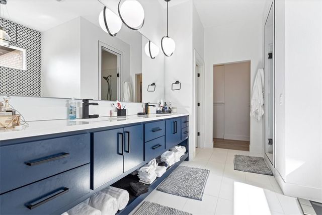 1603 NW Santorini Lane, Bentonville, AR 72712