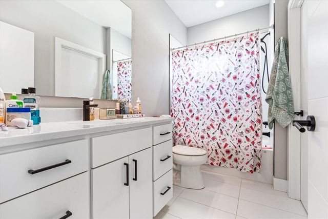 1603 NW Santorini Lane, Bentonville, AR 72712