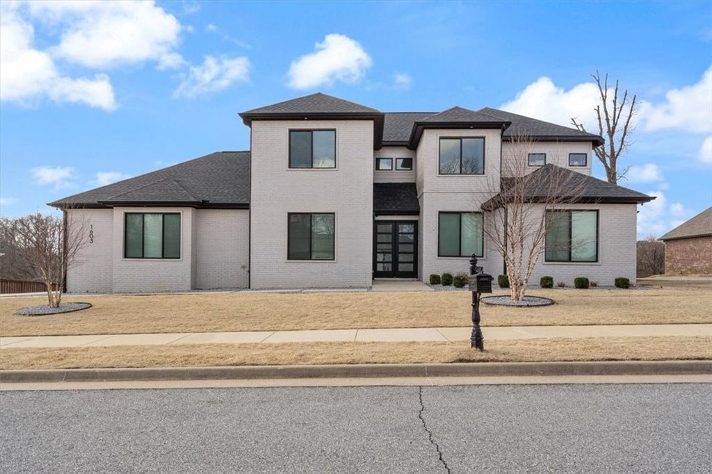 1603 NW Santorini Lane, Bentonville, AR 72712