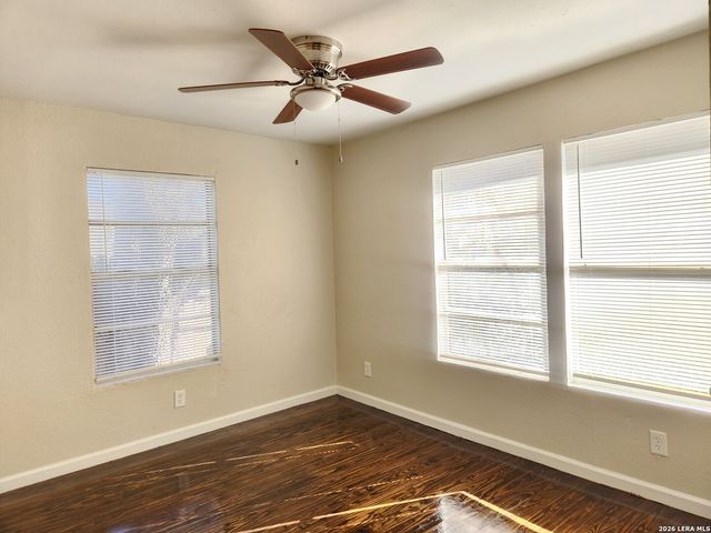 762 Marquette Dr, San Antonio, TX 78228