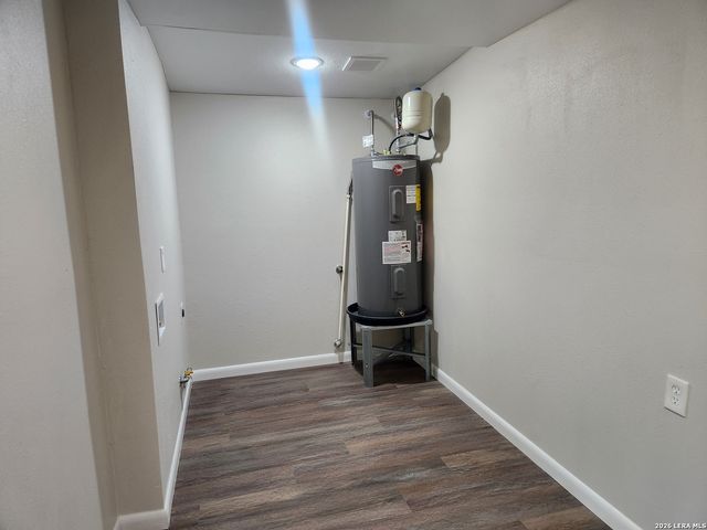 762 Marquette Dr, San Antonio, TX 78228