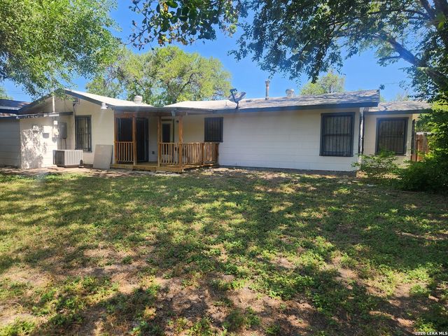 762 Marquette Dr, San Antonio, TX 78228