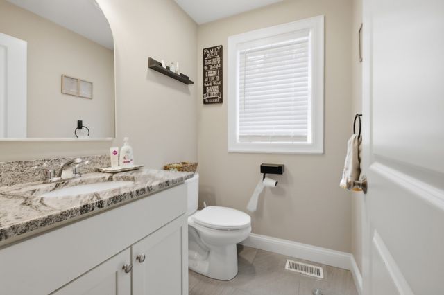 46 Clay St, Middleboro, MA 02346