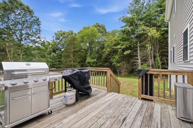 46 Clay St, Middleboro, MA 02346