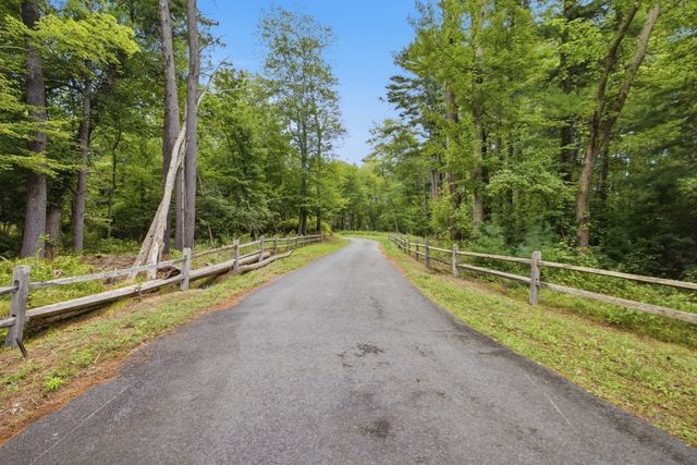 46 Clay St, Middleboro, MA 02346