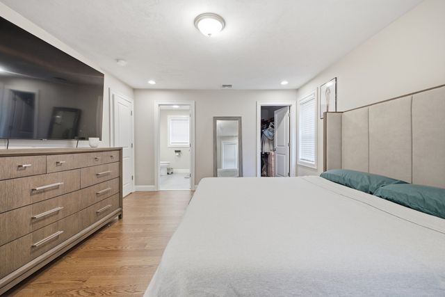 46 Clay St, Middleboro, MA 02346