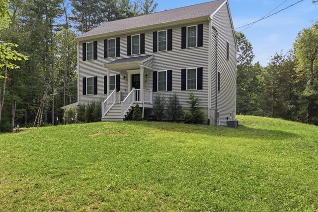 46 Clay St, Middleboro, MA 02346