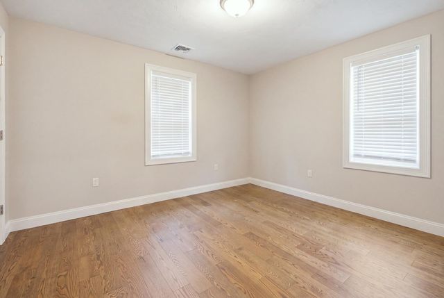 46 Clay St, Middleboro, MA 02346