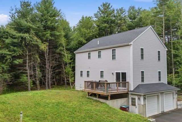 46 Clay St, Middleboro, MA 02346