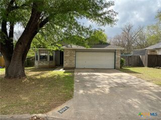 8305 Fort Sumter Road, Austin, TX 78745