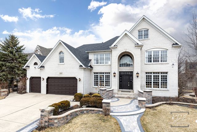 3307 Danlaur Court, Naperville, IL 60564