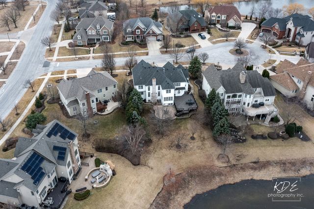 3307 Danlaur Court, Naperville, IL 60564