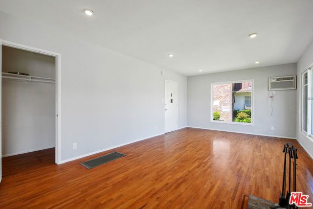 5307 Vantage Avenue 1, Valley Village, CA 91607