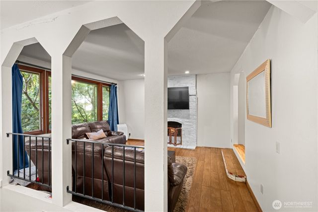 17909 230th Avenue NE, Woodinville, WA 98077