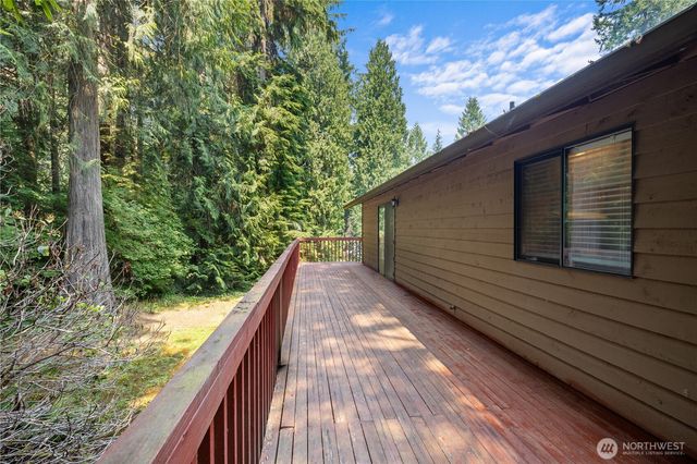 17909 230th Avenue NE, Woodinville, WA 98077