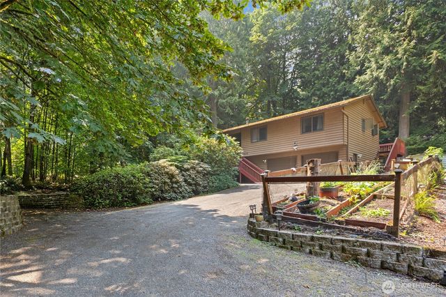 17909 230th Avenue NE, Woodinville, WA 98077