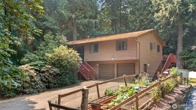 17909 230th Avenue NE, Woodinville, WA 98077