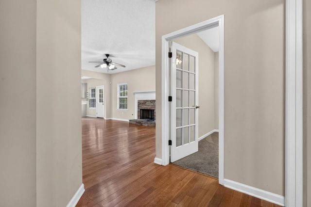 719 Winesap Court, Hampton, GA 30228