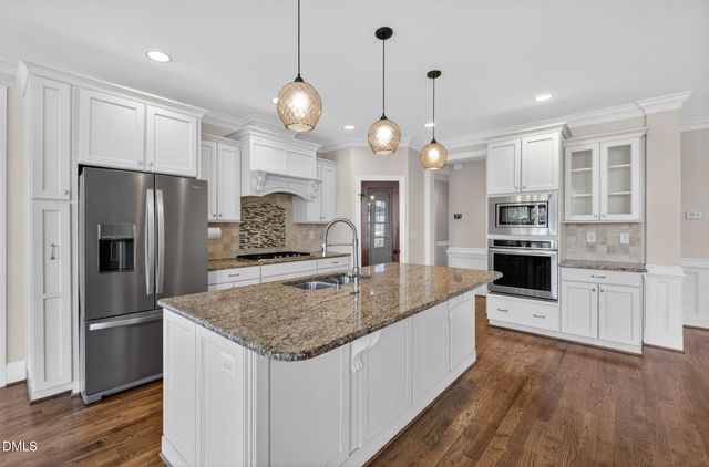 2700 Eastern Star Circle, Rolesville, NC 27571