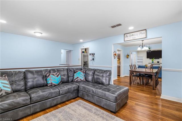 1365 W Sedgefield Drive, Winston-salem, NC 27107