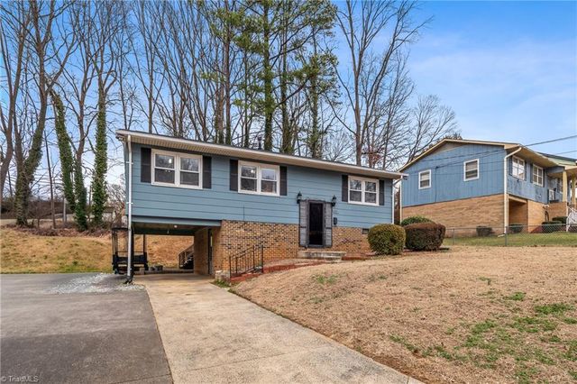 1365 W Sedgefield Drive, Winston-salem, NC 27107