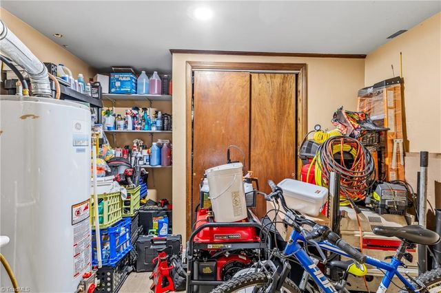 1365 W Sedgefield Drive, Winston-salem, NC 27107