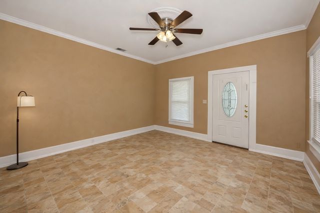 311 W Spring Street, Weatherford, TX 76086