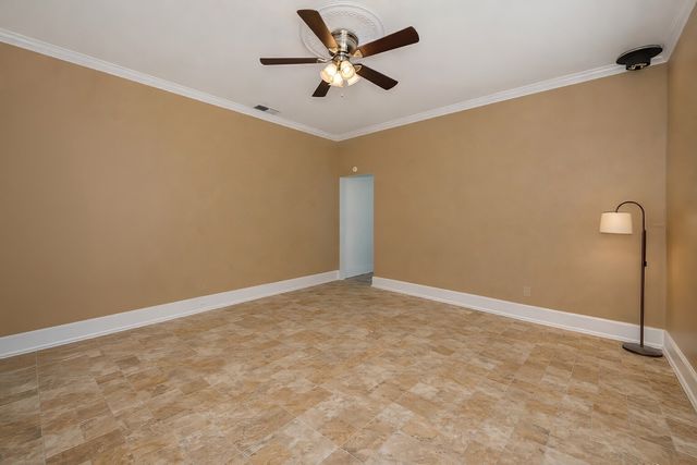 311 W Spring Street, Weatherford, TX 76086