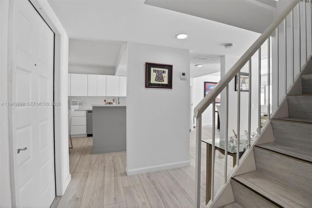 7110 SW 54th St, Miami, FL 33155