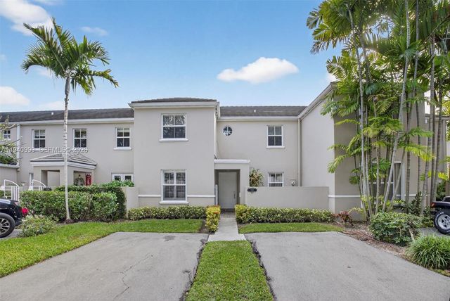 7110 SW 54th St, Miami, FL 33155