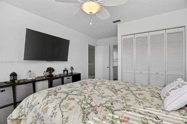 7110 SW 54th St, Miami, FL 33155