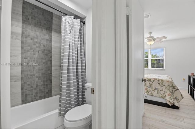 7110 SW 54th St, Miami, FL 33155