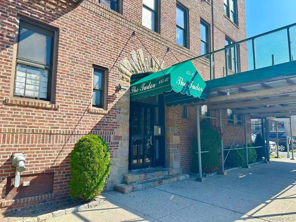 155-17 Sanford Avenue 2F, Hillcrest (queens), NY 11355