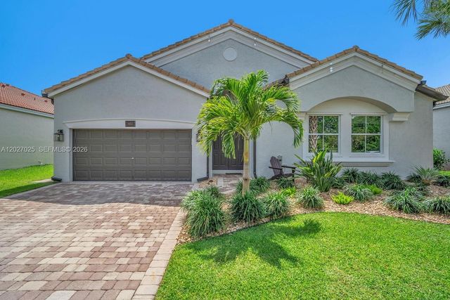1453 SW 167th Ave, Pembroke Pines, FL 33027