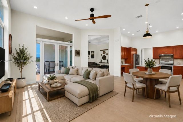 1453 SW 167th Ave, Pembroke Pines, FL 33027