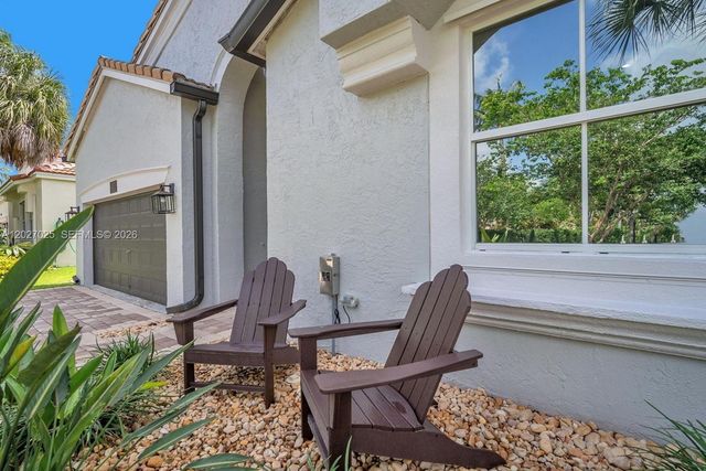 1453 SW 167th Ave, Pembroke Pines, FL 33027
