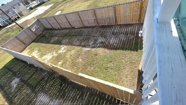 16623 Jolly Roger Road, Galveston, TX 77554