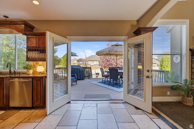 2098 S 550 W, Syracuse, UT 84075
