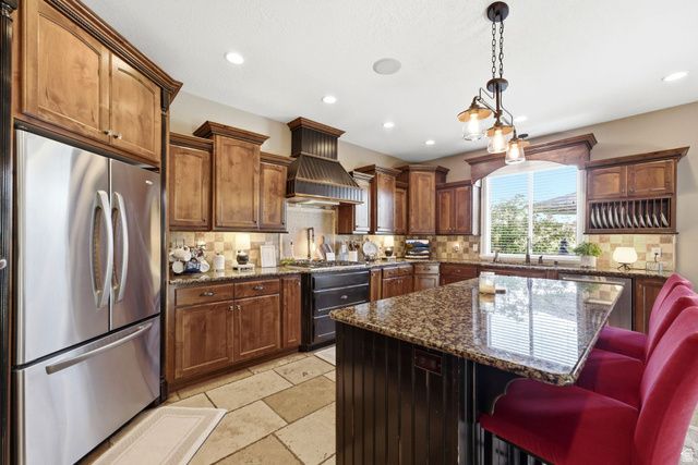 2098 S 550 W, Syracuse, UT 84075