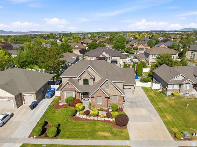 2098 S 550 W, Syracuse, UT 84075