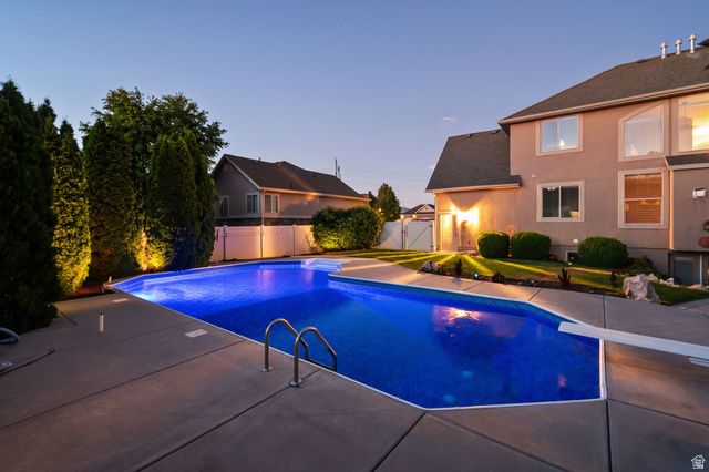 2098 S 550 W, Syracuse, UT 84075