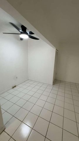 51 Edgewater Drive 4, Coral Gables, FL 33133