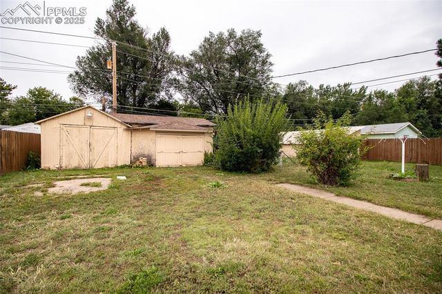 2815 Beacon Street, Colorado Springs, CO 80907