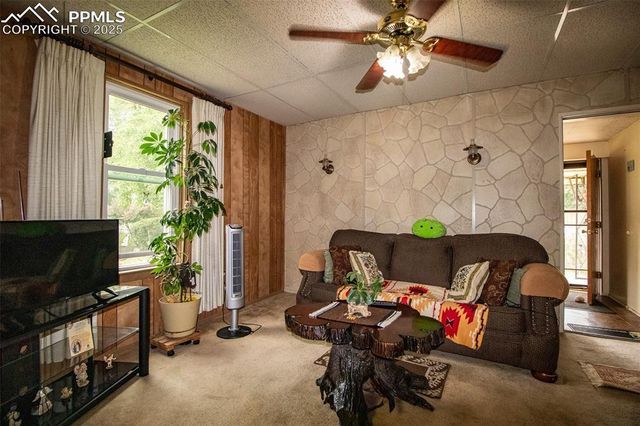 2815 Beacon Street, Colorado Springs, CO 80907