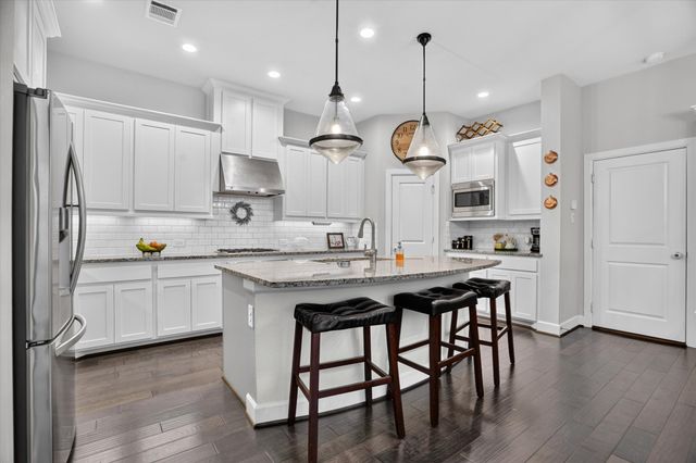 6028 Morningside Drive, North Richland Hills, TX 76180