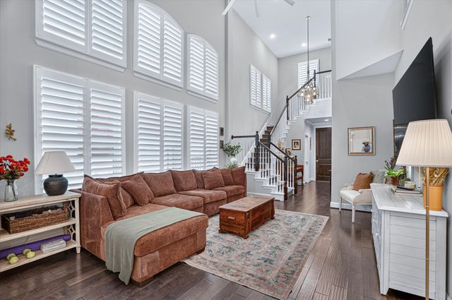 6028 Morningside Drive, North Richland Hills, TX 76180
